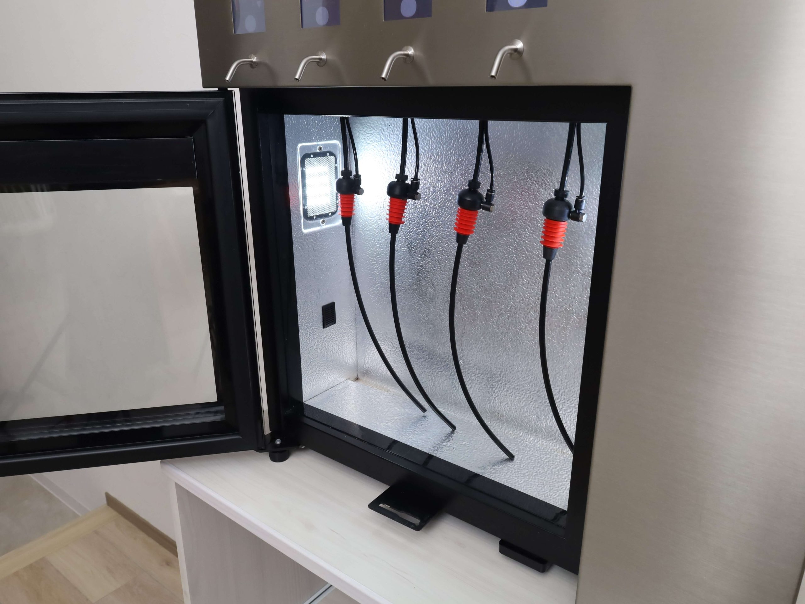 ワインサーバー事業